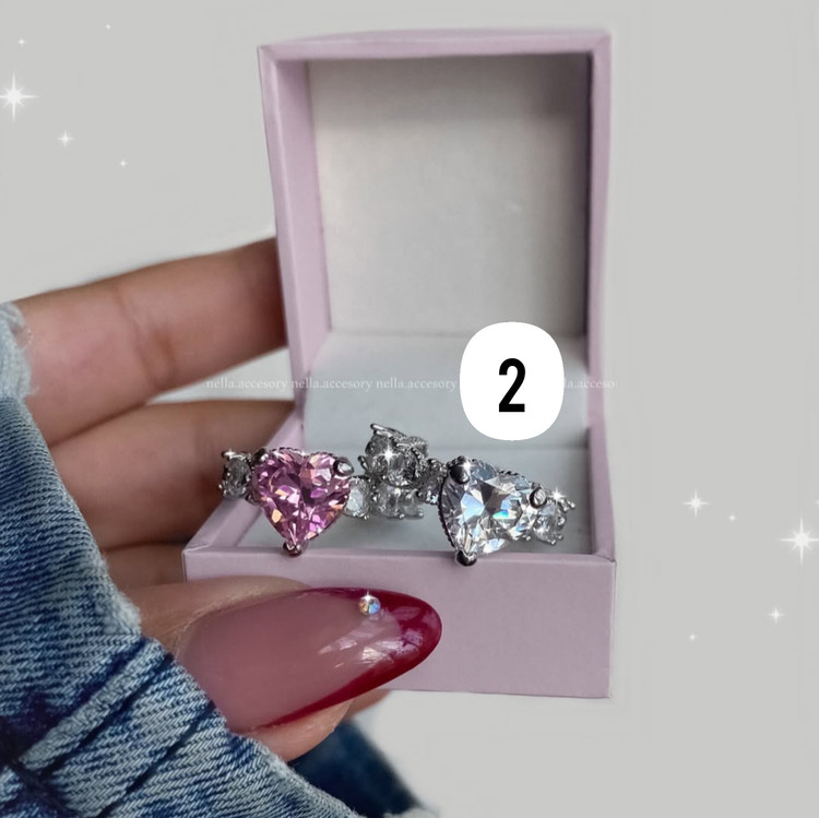 انگشتر قلب سفید