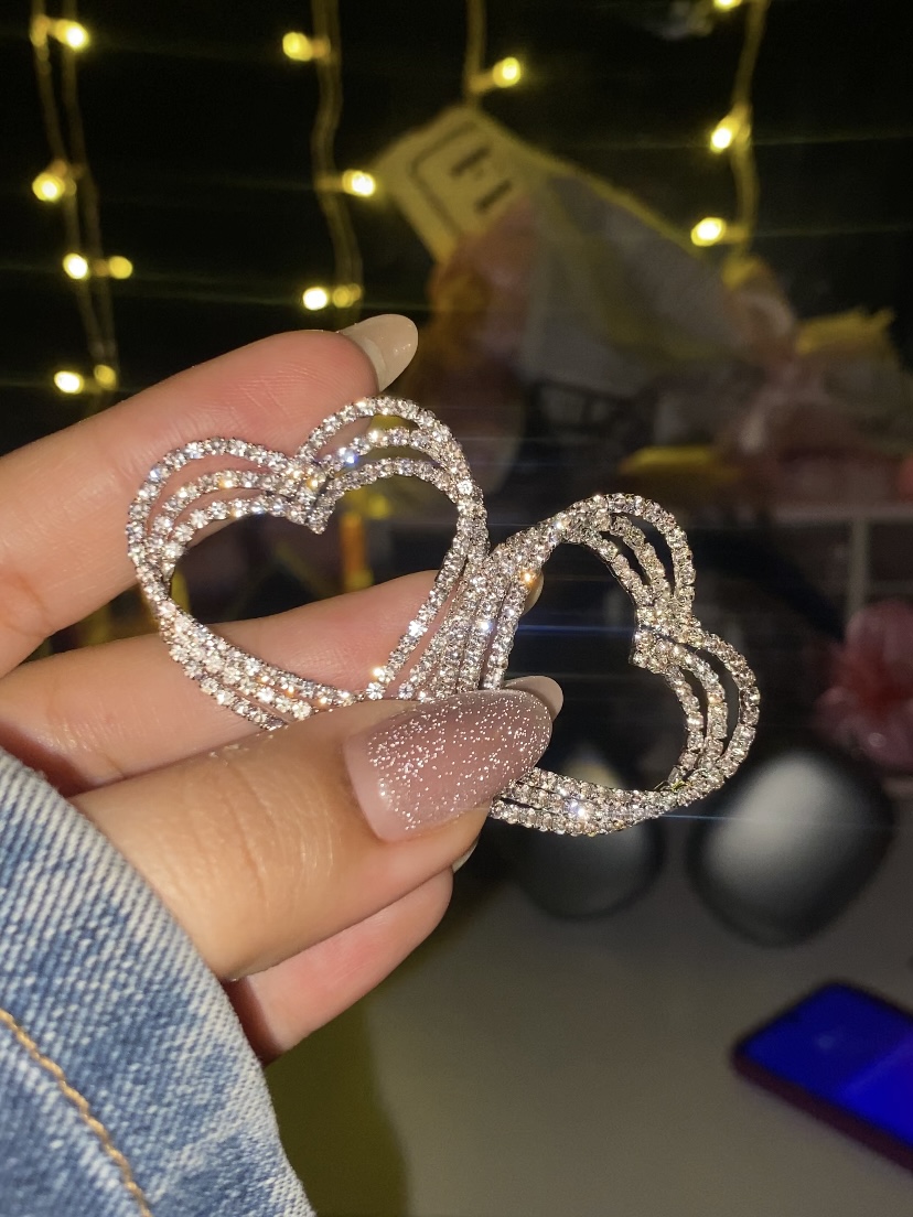 گوشواره قلب سه بعدی